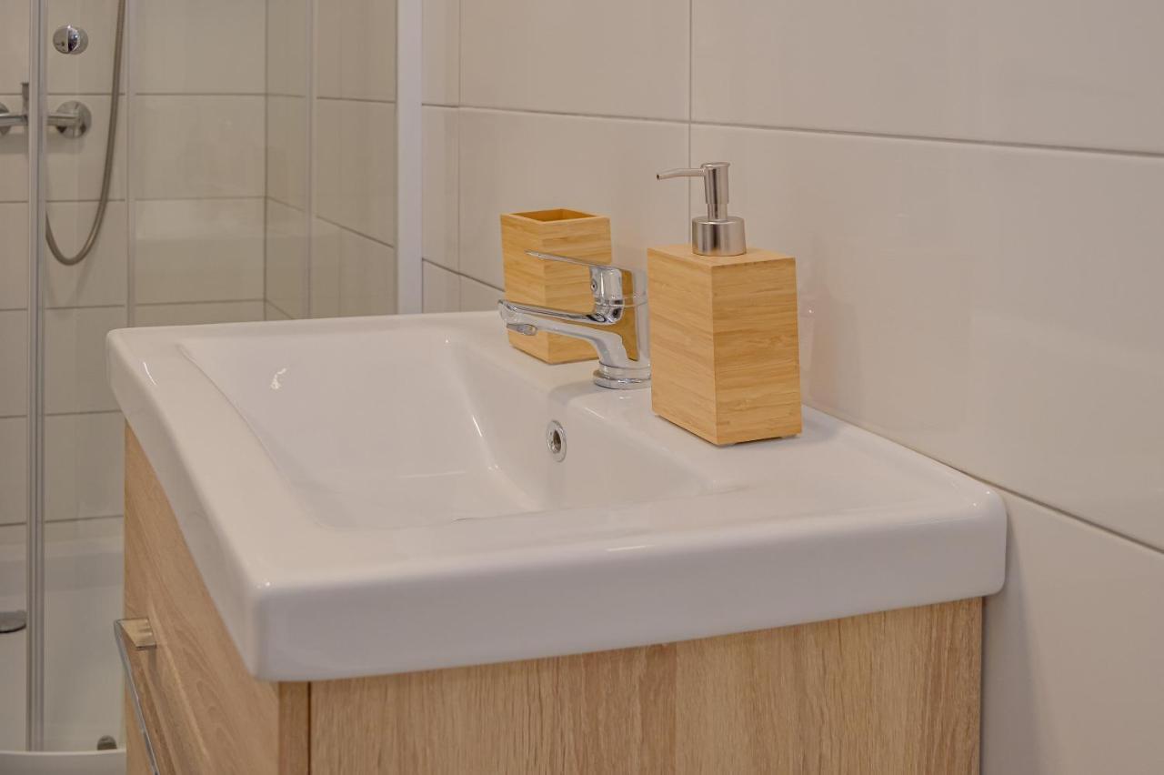 Cityinn Apartment Бієліна Екстер'єр фото